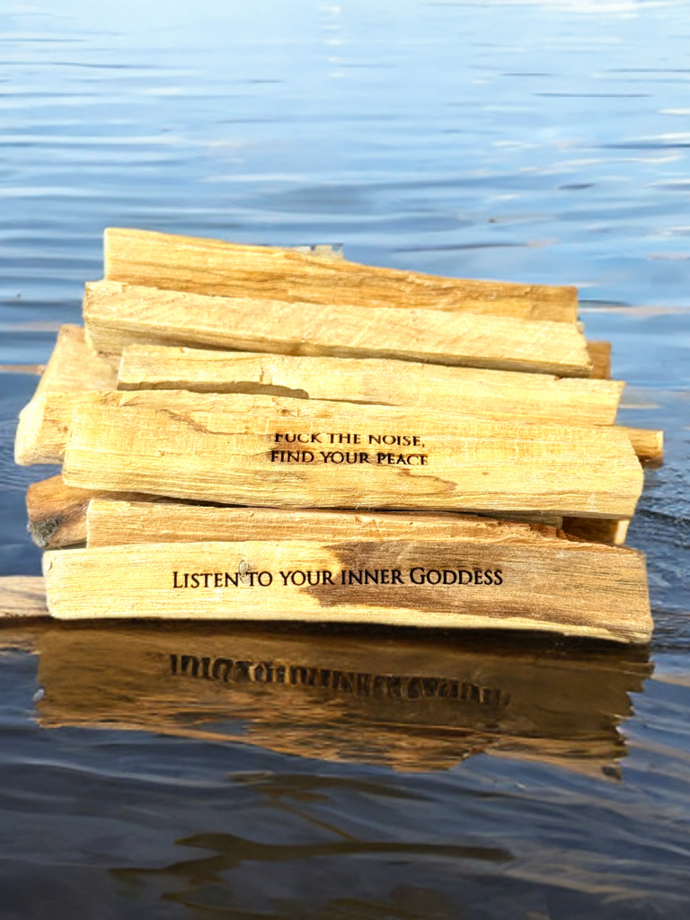 Palo Santo Smudging Bundle– With Mantras Sticks image 3