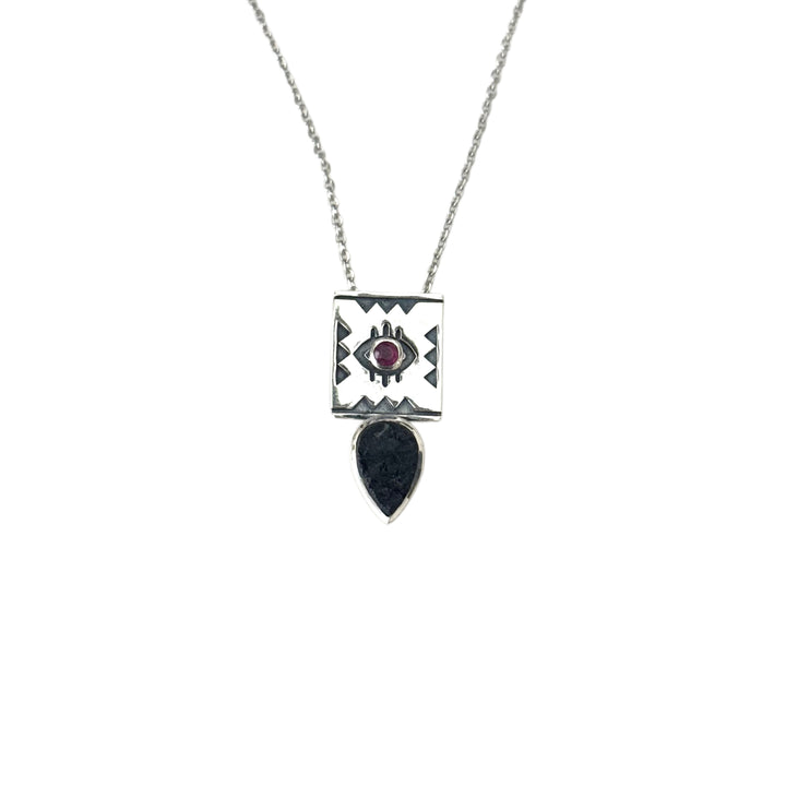 Promise of the Oracle Necklace